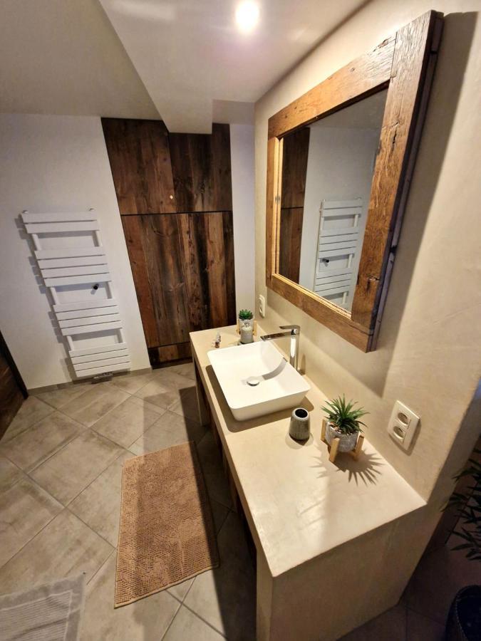 Le Twenty Bed and Breakfast Marche-en-Famenne Εξωτερικό φωτογραφία