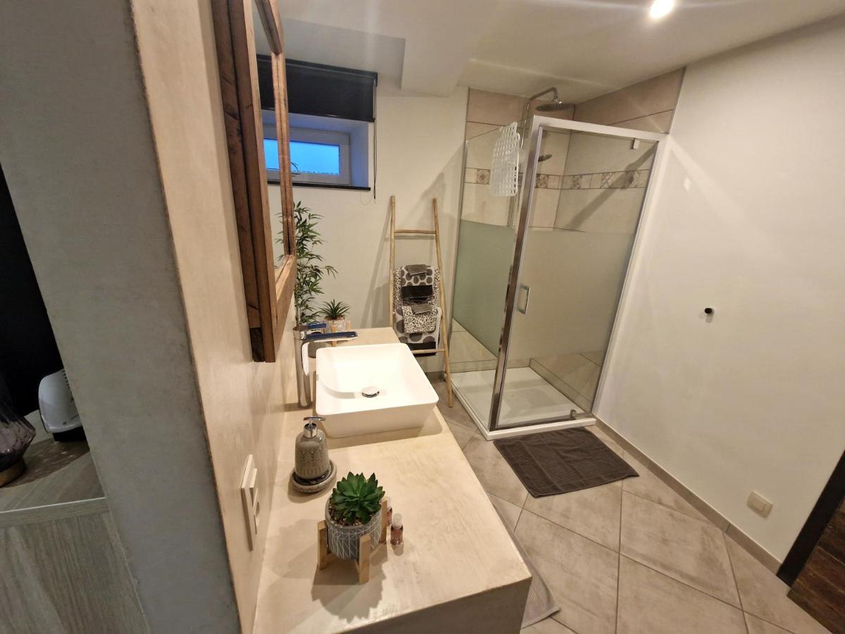 Le Twenty Bed and Breakfast Marche-en-Famenne Εξωτερικό φωτογραφία